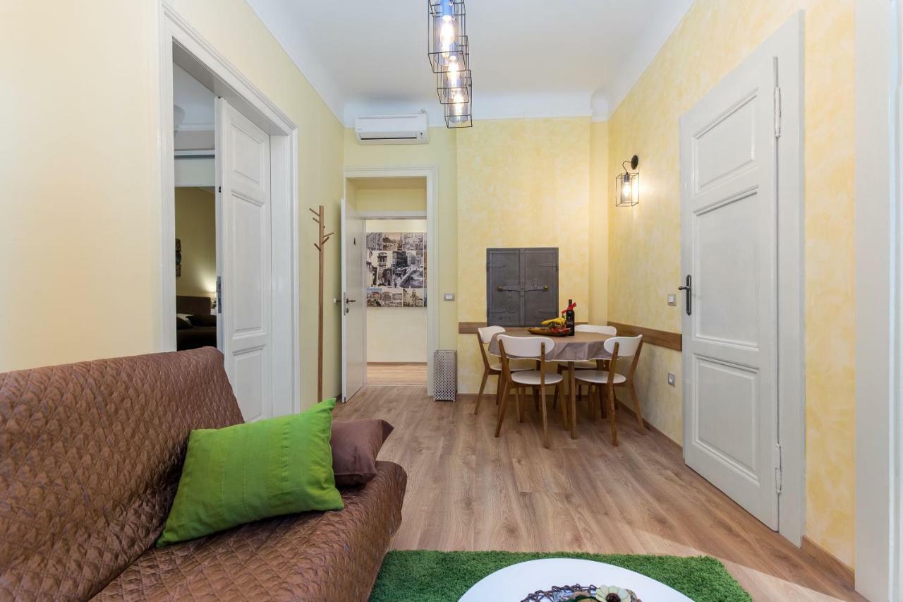Casa Veneziana Apartment Rijeka Bagian luar foto