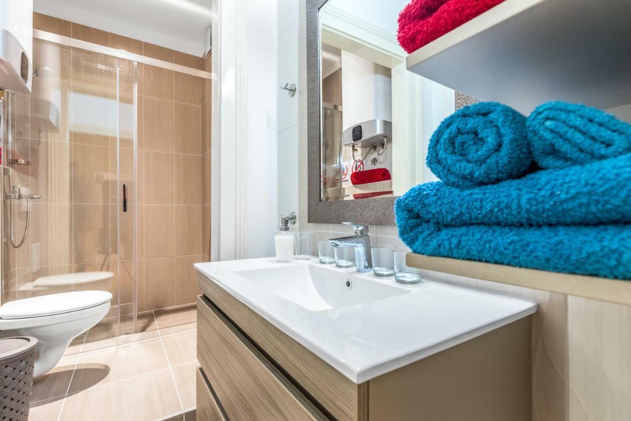 Casa Veneziana Apartment Rijeka Bagian luar foto