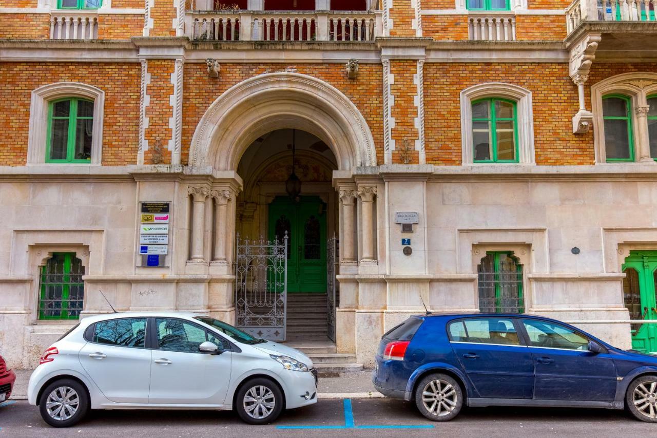 Casa Veneziana Apartment Rijeka Bagian luar foto