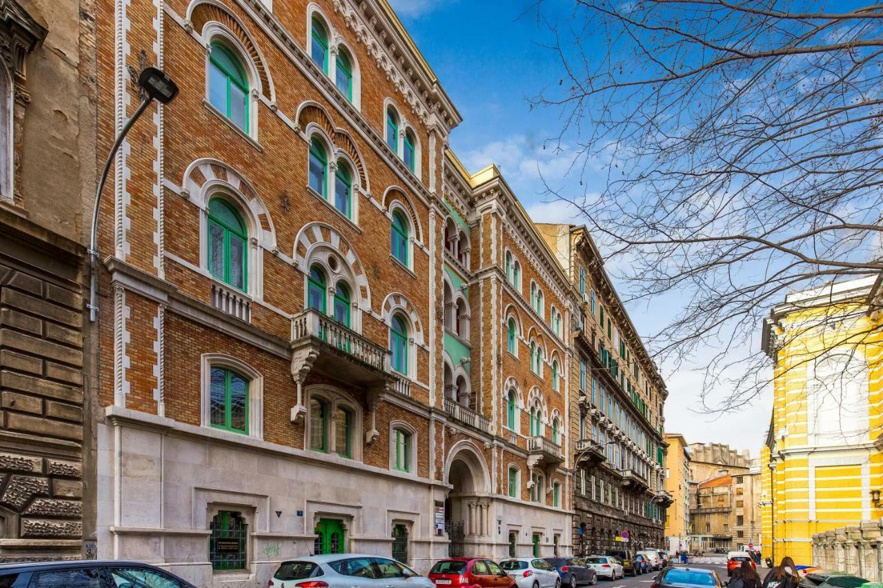 Casa Veneziana Apartment Rijeka Bagian luar foto